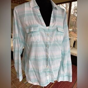 Columbia lightweight shirt